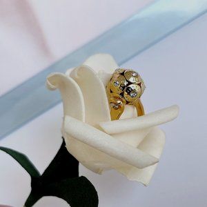 Henri Bendel gold tone logo rivets ball ring Size 6